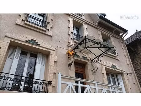 maison 7 pièces 210 m²