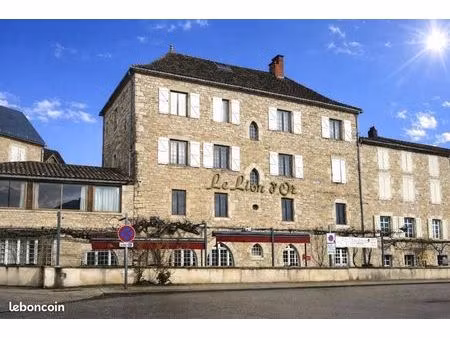 immeuble 450 m² gramat