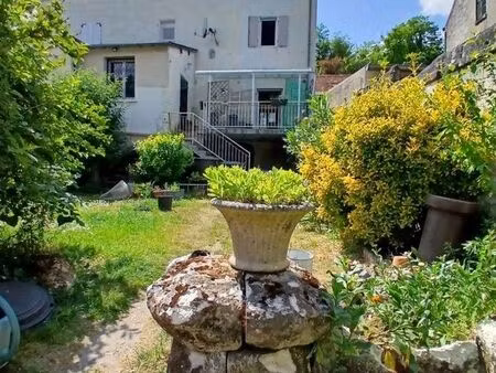 maison 7 pièces 151 m²