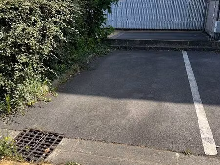 location parking - saint andré lez lille