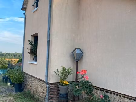 maison dans petit village