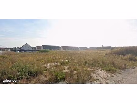 terrain 448 m² quarouble