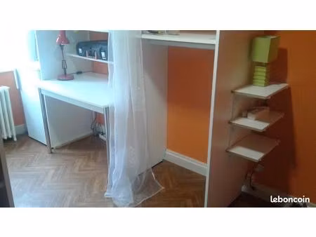 chambre étudiant meublée