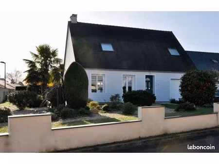 maison 126 m2  7 pièces   brain sur longuenée