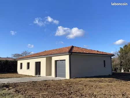 maison 6 pièces 95 m²