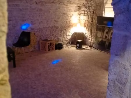 cave à louer sécurisée – stockage cartons  vélos  trottinettes  e-commerce  réserve commer