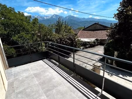 location duplex t4 à saint nazaire les eymes