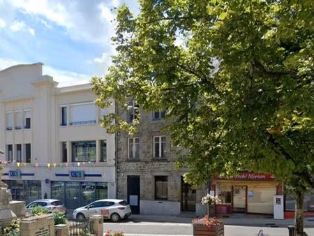 immeuble 380 m2 avec cour intérieure