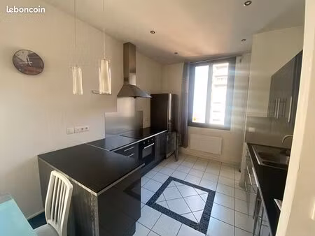 appartement 3 pièces 69 m²