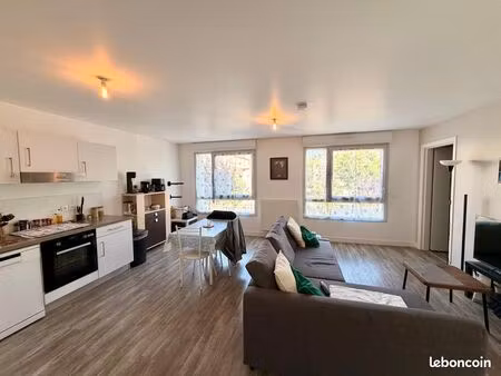 appartement 3 pièces 60 m²