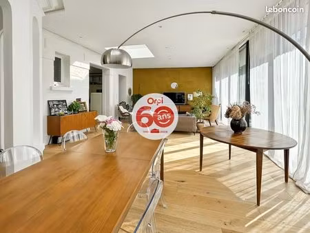 maison 7 pièces 230 m²
