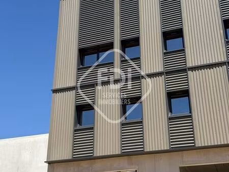 bureaux 1356 m² villeneuve les maguelone