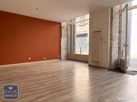 commerce 43 m²