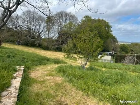terrain 2 850 m² grand champ