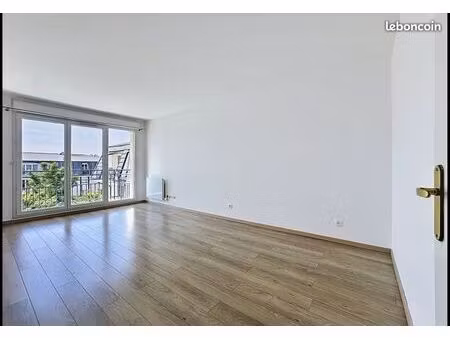 particulier vente appartement t3 dernier étage / garage lambersart
