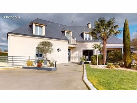 maison 8 pièces 200 m²