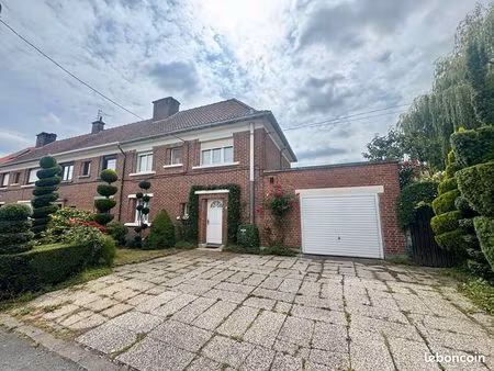 maison 5 pièces 85 m²