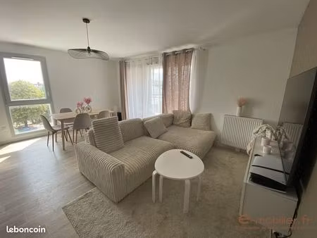 appartement 3 pièces 69 m²