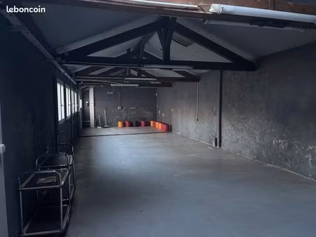 local commercial de 120m2 avec cour