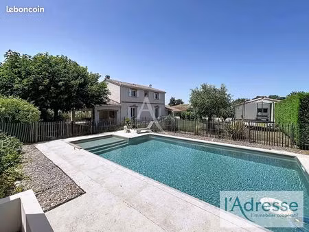 maison 6 pièces 148 m²