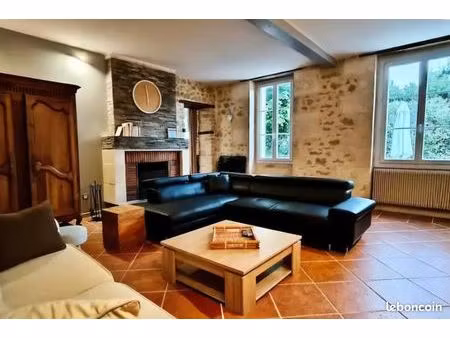 vente maison en pierre 205m2