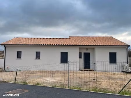 maison neuve 3 chambres avec climatisation