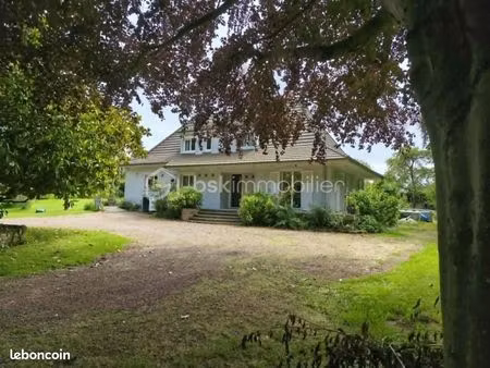 propriété 10 pièces 200 m²