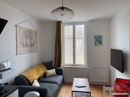 studio meublé et equipé