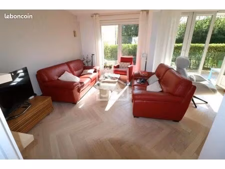appartement 6 pièces 94 m²