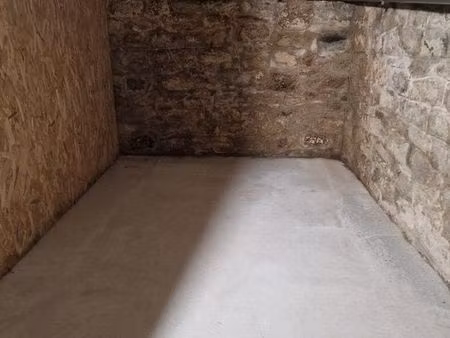 box de stockage / garde meuble