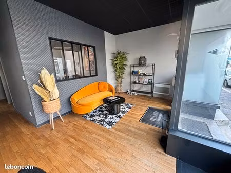 local commercial lorient