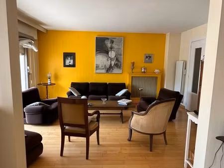 vends appartement plein centre