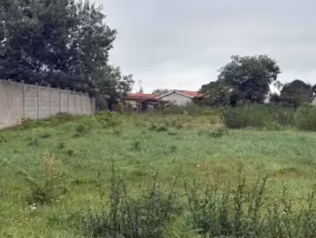 vente terrain 700 m² à villegouge (33141)  72 000 €
