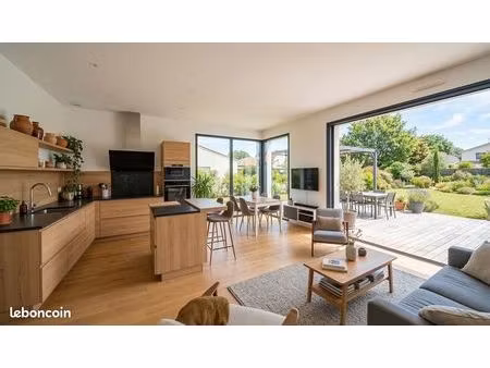 maison de ville 3 pièces 64 m²