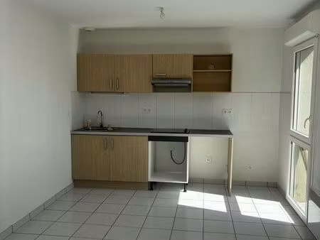 appartement t3 rdc