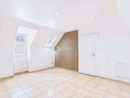 location appartement 2 pièces à pont-l'abbé (29120) : à louer 2 pièces / 33m² pont-l'abbé
