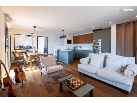 appartement 4 pièces 82 m²