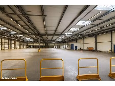 entrepôt 4475 m² lille