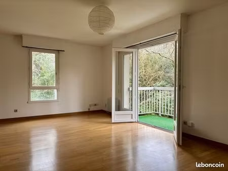 appartement 3 pièces 74 m²