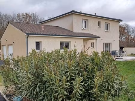 villa - leguevin