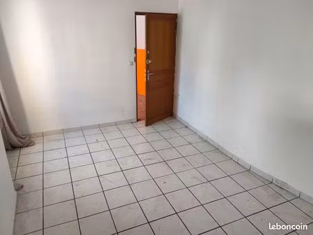loue studio non meublé