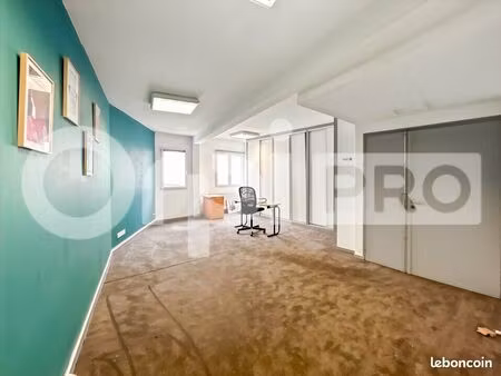 bureau 88 m²