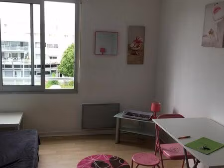 studio meublé