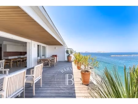 location meublée – appartement vue mer - 3 chambres - 3 garages - cave