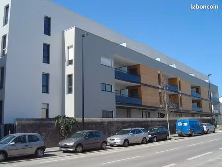 location t2 + terrasse nantes paridis - perray residence récente