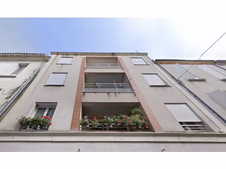 bel appartement t3 avec terrasse centre-ville rive droite