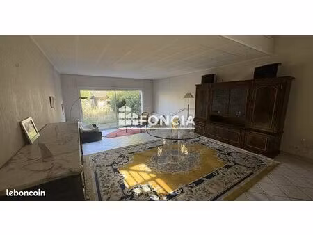 echoppe de 125 m2 habitables avec jardin de 75 m2