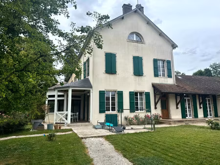 propriété à vendre pouilly en auxois 9 pièce(s) 220m2 520 000€
