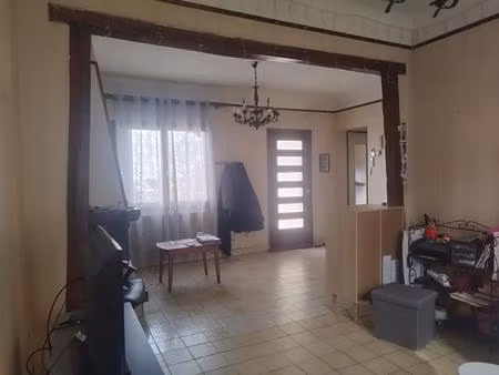 maison avec terrasses  jardin et 2 garages
