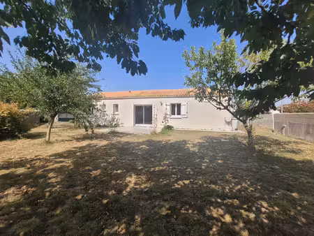 vente maison 4 pièces  95.79m²  charron